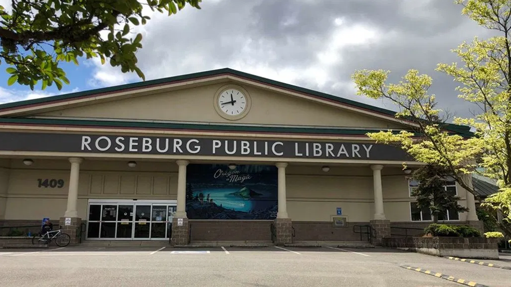 Roseburg Public Library